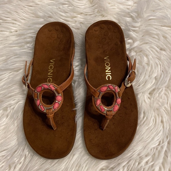 VIONIC BNWOT sandals size 7 beautiful sandals see all photos - Picture 1 of 16